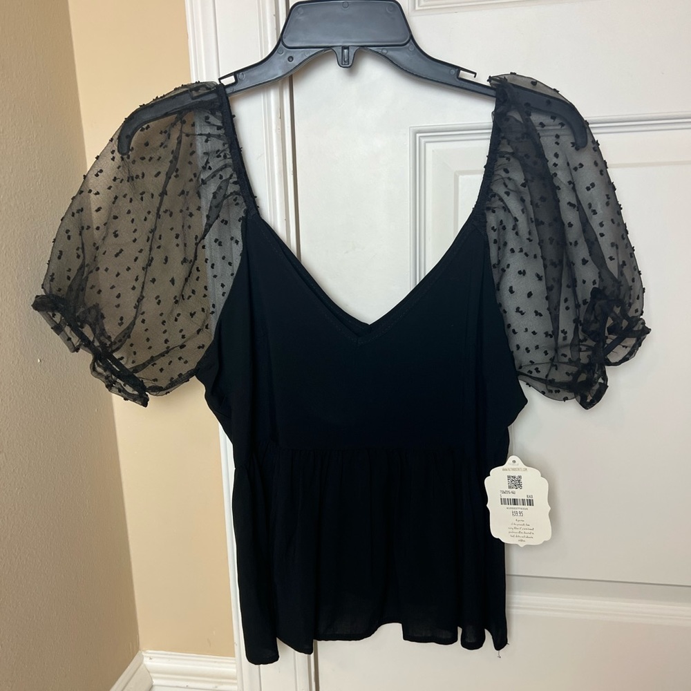altar'd state black puff sleeve top